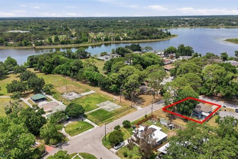 House in Orlando, Florida 3 bedrooms, 81.29 sq.m. № 2095017 - photo 19