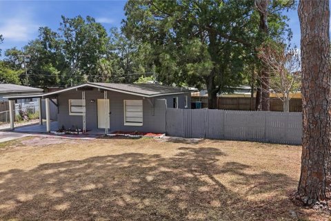 House in Orlando, Florida 3 bedrooms, 81.29 sq.m. № 2095017 - photo 2