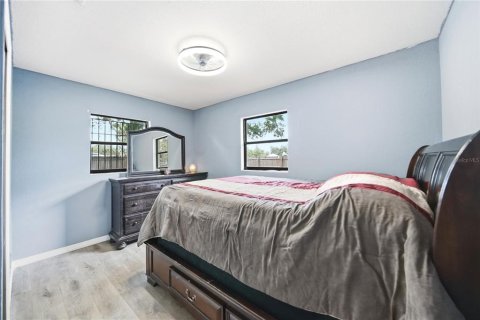 House in Orlando, Florida 3 bedrooms, 81.29 sq.m. № 2095017 - photo 11