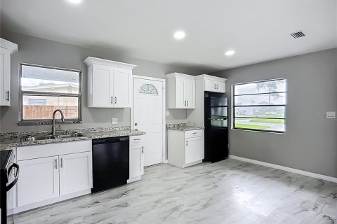 Casa en venta en Apollo Beach, Florida, 3 dormitorios, 107.49 m2 № 1825443 - foto 18