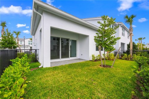 Снять в аренду таунхаус в Уэстлейк, Флорида 3 спальни, 155.8м2, № 2006414 - фото 11