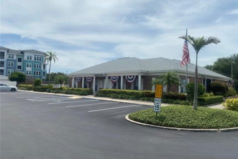 Condo in Saint Petersburg, Florida, 3 bedrooms  № 1841794 - photo 2