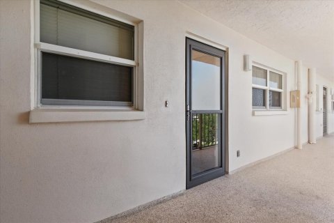 Copropriété à vendre à Venice, Floride: 2 chambres, 83.61 m2 № 1642288 - photo 2