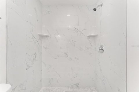 Condo in Gainesville, Florida, 2 bedrooms  № 1884937 - photo 28