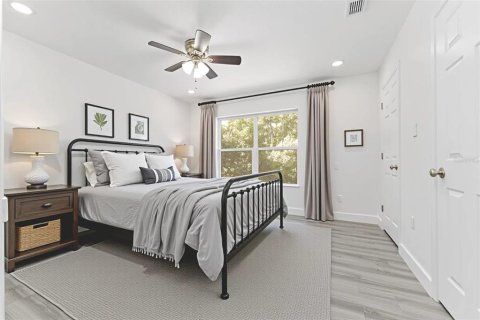 Condo in Gainesville, Florida, 2 bedrooms  № 1884937 - photo 5