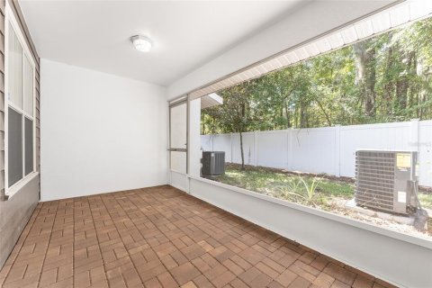 Condo in Gainesville, Florida, 2 bedrooms  № 1884937 - photo 29