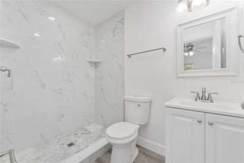 Condo in Gainesville, Florida, 2 bedrooms  № 1884937 - photo 23
