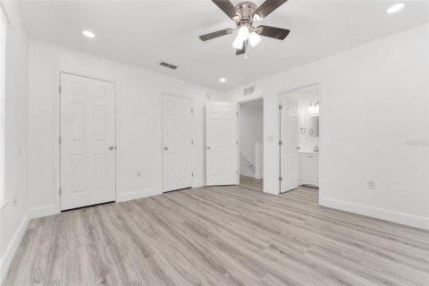 Condo in Gainesville, Florida, 2 bedrooms  № 1884937 - photo 26