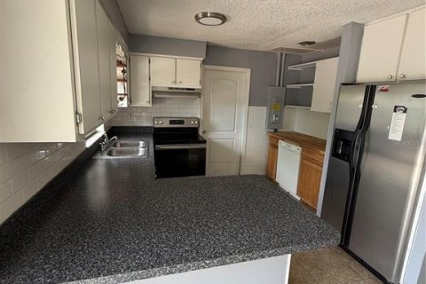 Casa en venta en Spring Hill, Florida, 3 dormitorios, 103.68 m2 № 2122251 - foto 19