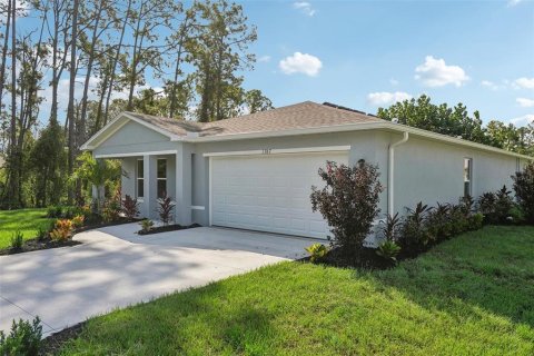 House in Lehigh Acres, Florida 4 bedrooms, 154.78 sq.m. № 2195874 - photo 7