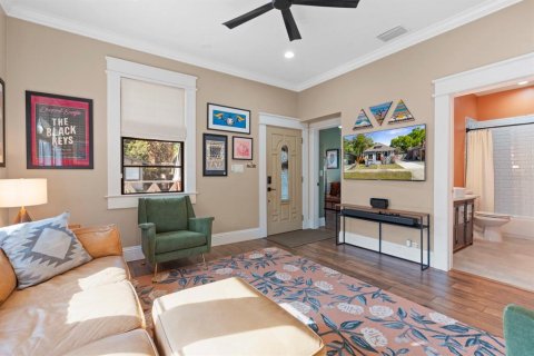 Villa ou maison à vendre à Tampa, Floride: 2 chambres, 105.91 m2 № 2096373 - photo 12
