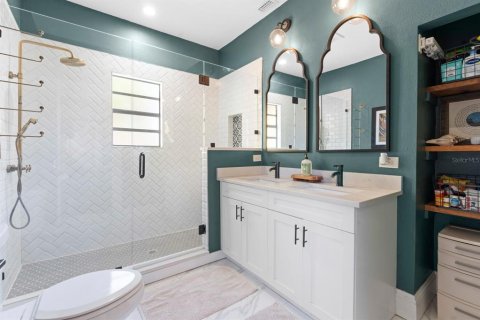 Villa ou maison à vendre à Tampa, Floride: 2 chambres, 105.91 m2 № 2096373 - photo 25