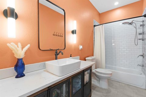 Villa ou maison à vendre à Tampa, Floride: 2 chambres, 105.91 m2 № 2096373 - photo 17