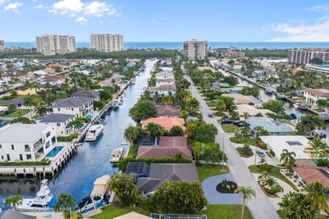 Villa ou maison à louer à Boca Raton, Floride: 3 chambres, 151.06 m2 № 2355393 - photo 5