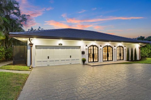 Villa ou maison à louer à Boca Raton, Floride: 3 chambres, 151.06 m2 № 2355393 - photo 2