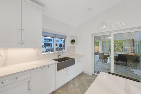 Villa ou maison à louer à Boca Raton, Floride: 3 chambres, 151.06 m2 № 2355393 - photo 16