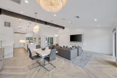 Villa ou maison à louer à Boca Raton, Floride: 3 chambres, 151.06 m2 № 2355393 - photo 8