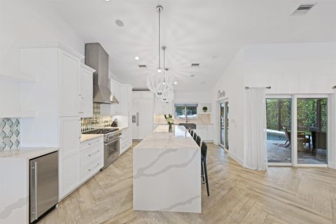 Villa ou maison à louer à Boca Raton, Floride: 3 chambres, 151.06 m2 № 2355393 - photo 10