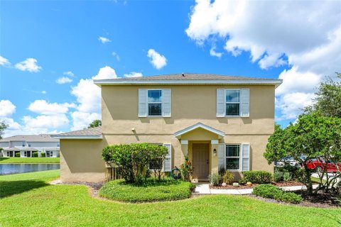 Townhouse in Bradenton, Florida 3 bedrooms, 124.77 sq.m. № 2378114 - photo 2