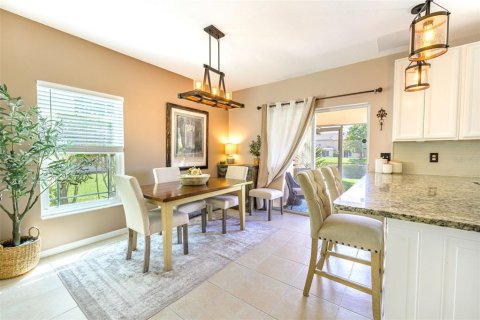 Townhouse in Bradenton, Florida 3 bedrooms, 124.77 sq.m. № 2378114 - photo 8