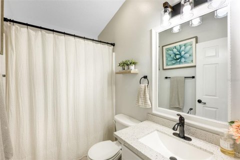Townhouse in Bradenton, Florida 3 bedrooms, 124.77 sq.m. № 2378114 - photo 19