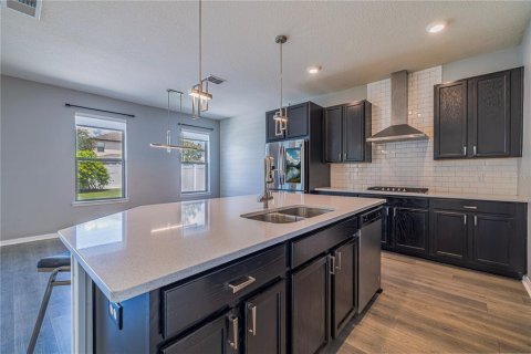 Casa en alquiler en Orlando, Florida, 4 dormitorios, 232.72 m2 № 1910373 - foto 11
