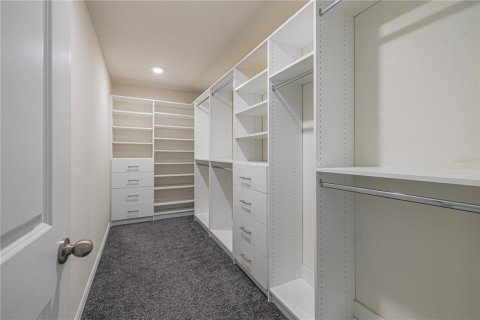 Casa en alquiler en Orlando, Florida, 4 dormitorios, 232.72 m2 № 1910373 - foto 29