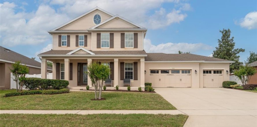 House in Apopka, Florida 4 bedrooms, 242.66 sq.m. № 1637716