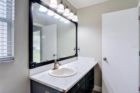 Casa en venta en New Port Richey, Florida, 3 dormitorios, 120.03 m2 № 2221778 - foto 13