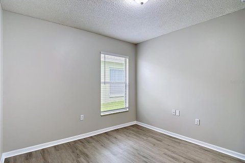 Casa en venta en New Port Richey, Florida, 3 dormitorios, 120.03 m2 № 2221778 - foto 14