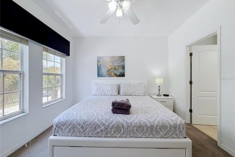 Townhouse in Kissimmee, Florida 4 bedrooms, 142.7 sq.m. № 2225047 - photo 27