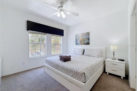 Townhouse in Kissimmee, Florida 4 bedrooms, 142.7 sq.m. № 2225047 - photo 26