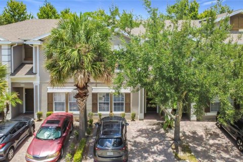 Adosado en Kissimmee, Florida 4 dormitorios, 142.7 m2 № 2225047