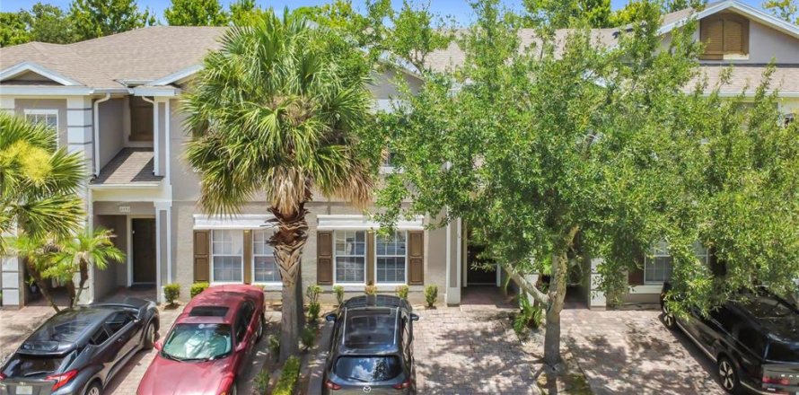 Townhouse in Kissimmee, Florida 4 bedrooms, 142.7 sq.m. № 2225047