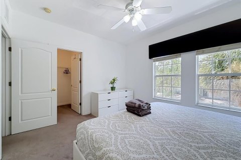 Townhouse in Kissimmee, Florida 4 bedrooms, 142.7 sq.m. № 2225047 - photo 25