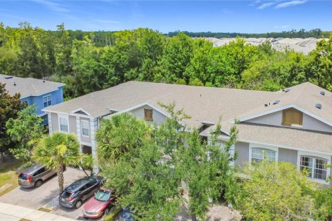 Townhouse in Kissimmee, Florida 4 bedrooms, 142.7 sq.m. № 2225047 - photo 5