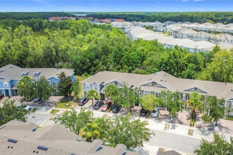 Townhouse in Kissimmee, Florida 4 bedrooms, 142.7 sq.m. № 2225047 - photo 4
