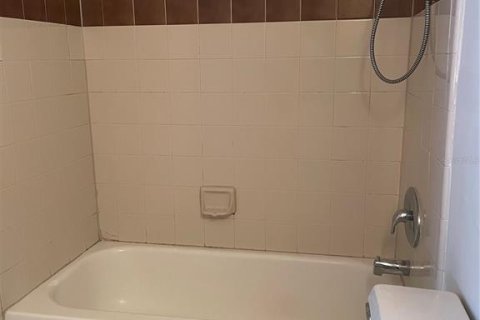 Condominio en venta en Orlando, Florida, 1 dormitorio, 110 m2 № 2225542 - foto 14