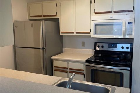 Condominio en venta en Orlando, Florida, 1 dormitorio, 110 m2 № 2225542 - foto 2