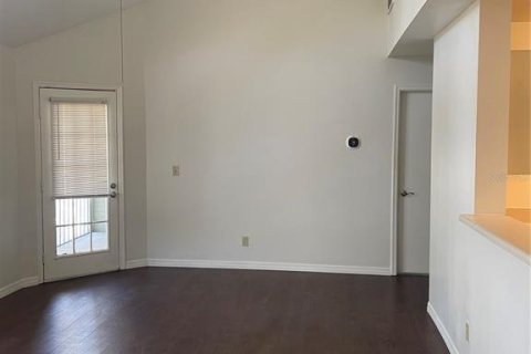 Condominio en venta en Orlando, Florida, 1 dormitorio, 110 m2 № 2225542 - foto 6