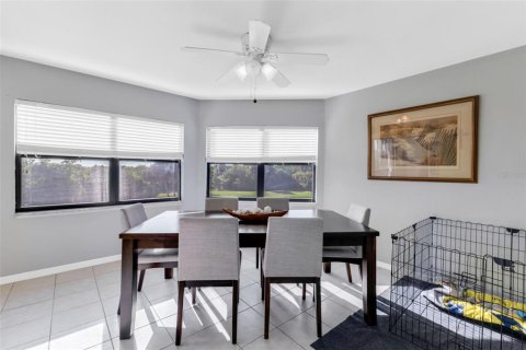 Condo in Punta Gorda, Florida, 2 bedrooms  № 1911542 - photo 11