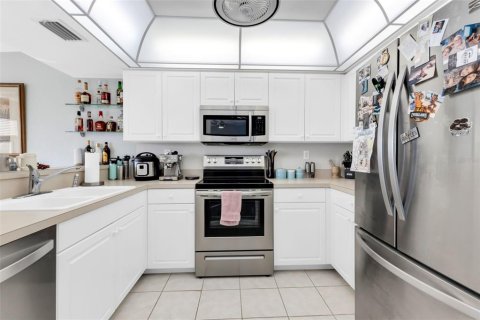 Condo in Punta Gorda, Florida, 2 bedrooms  № 1911542 - photo 9