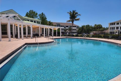 Condo in Bradenton, Florida, 2 bedrooms  № 1846492 - photo 29