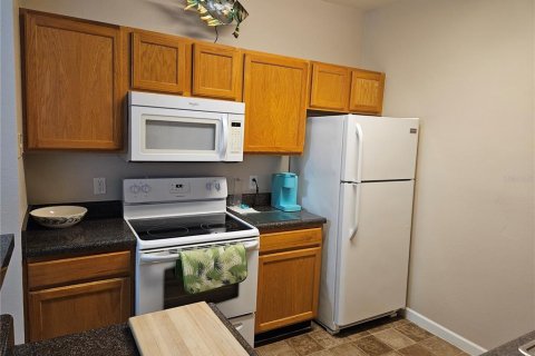 Condo in Bradenton, Florida, 2 bedrooms  № 1846492 - photo 6