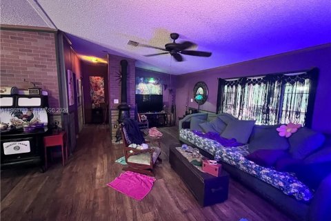 Casa en venta en Clewiston, Florida, 3 dormitorios, 130.43 m2 № 2031720 - foto 18