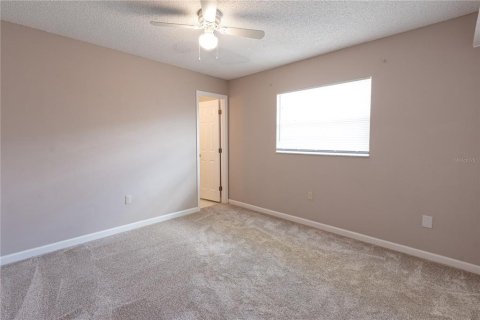 Casa en alquiler en New Port Richey, Florida, 2 dormitorios, 74.41 m2 № 1906499 - foto 8