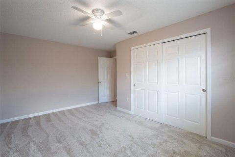 Casa en alquiler en New Port Richey, Florida, 2 dormitorios, 74.41 m2 № 1906499 - foto 12