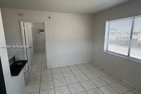 Квартира в Хайалиа, Флорида 1 спальня, 425.59м2 № 2031608