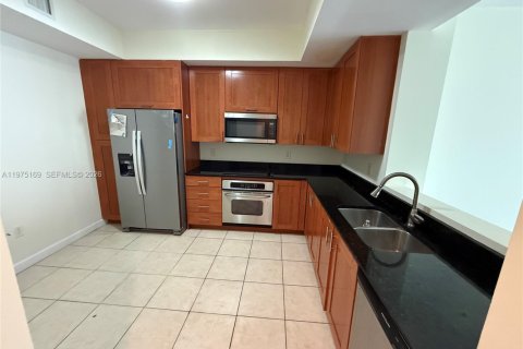 Снять в аренду квартиру в Авентура, Флорида 2 спальни, 130.06м2, № 2041768 - фото 5