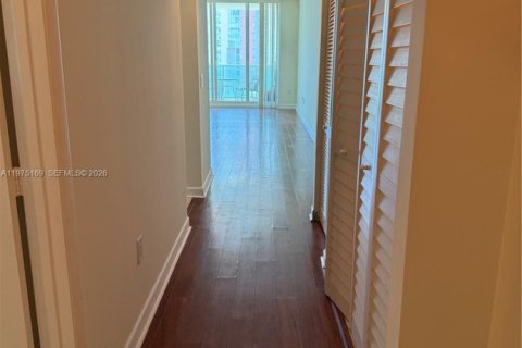 Снять в аренду квартиру в Авентура, Флорида 2 спальни, 130.06м2, № 2041768 - фото 4